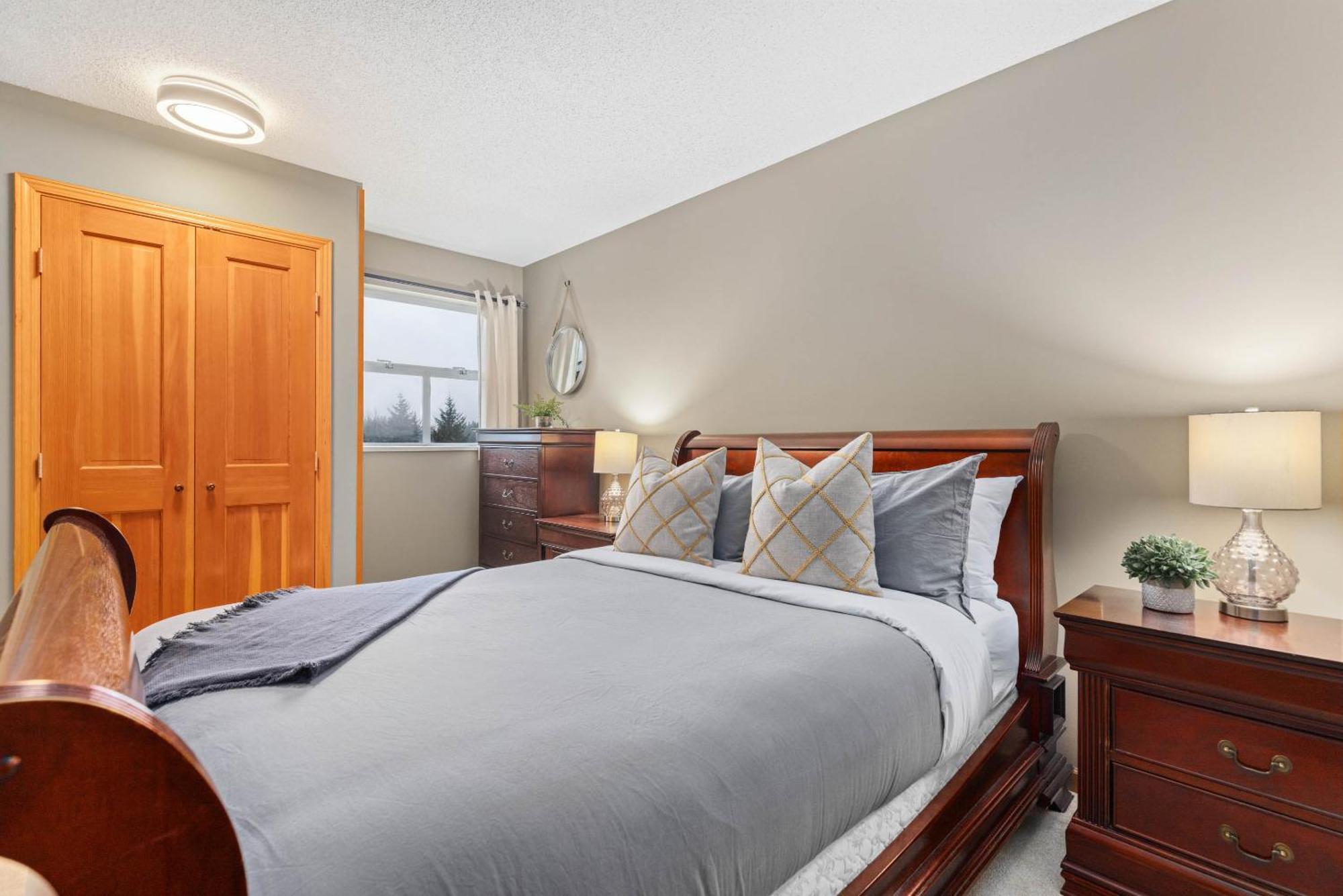 Apartment 2br + Loft Mtn View Near Gondola Pool & Ht